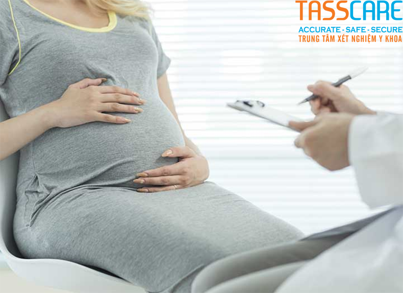 xet-nghiem-mau-khi-mang-thai-het-bao-nhieu-tien